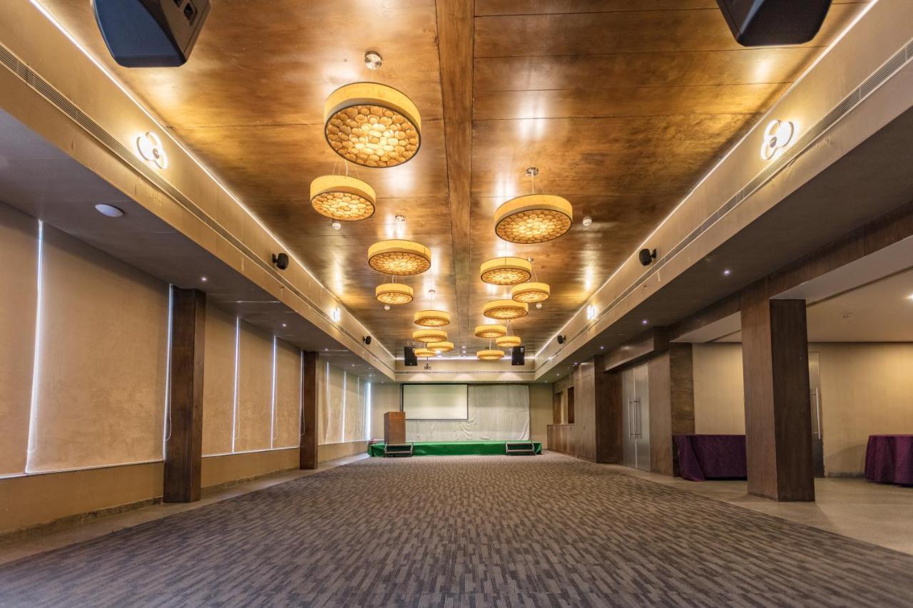 Hotel Aira Vijayawada Exterior photo